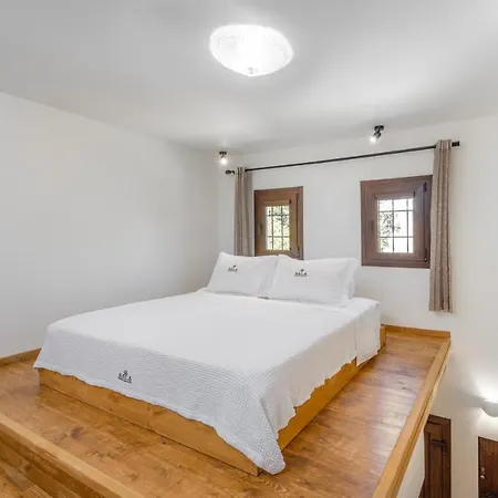 Sala Historical Luxury Apartman