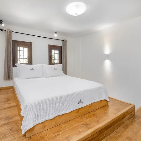 Sala Historical Luxury Rhodes City