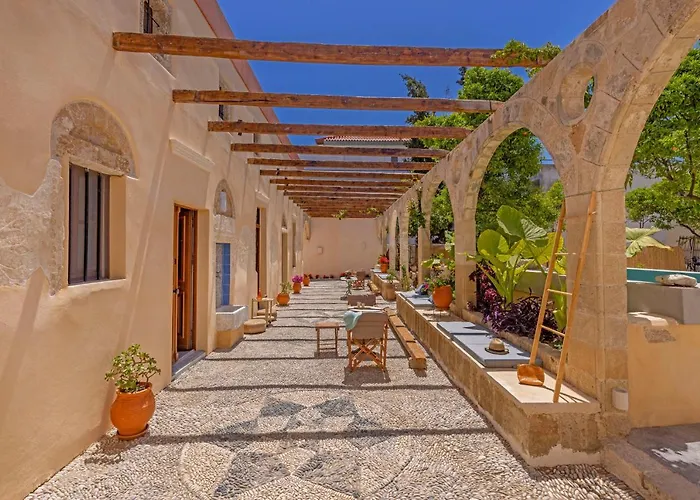 Sala Historical Luxury Apartment