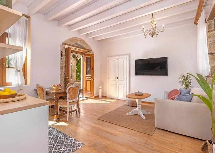 Sala Historical Luxury Apartament *