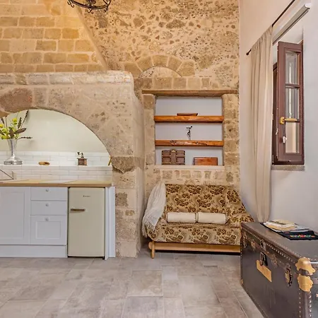 Sala Historical Luxury شقة *