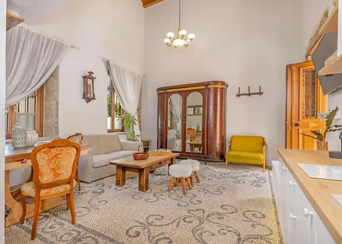Apartament Sala Historical Luxury Rhodes City